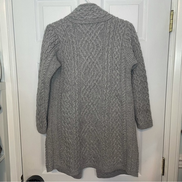 ARAN Sweater Market Ireland 100% Merino Wool Grey Zip Cardigan Small - Picture 5 of 9